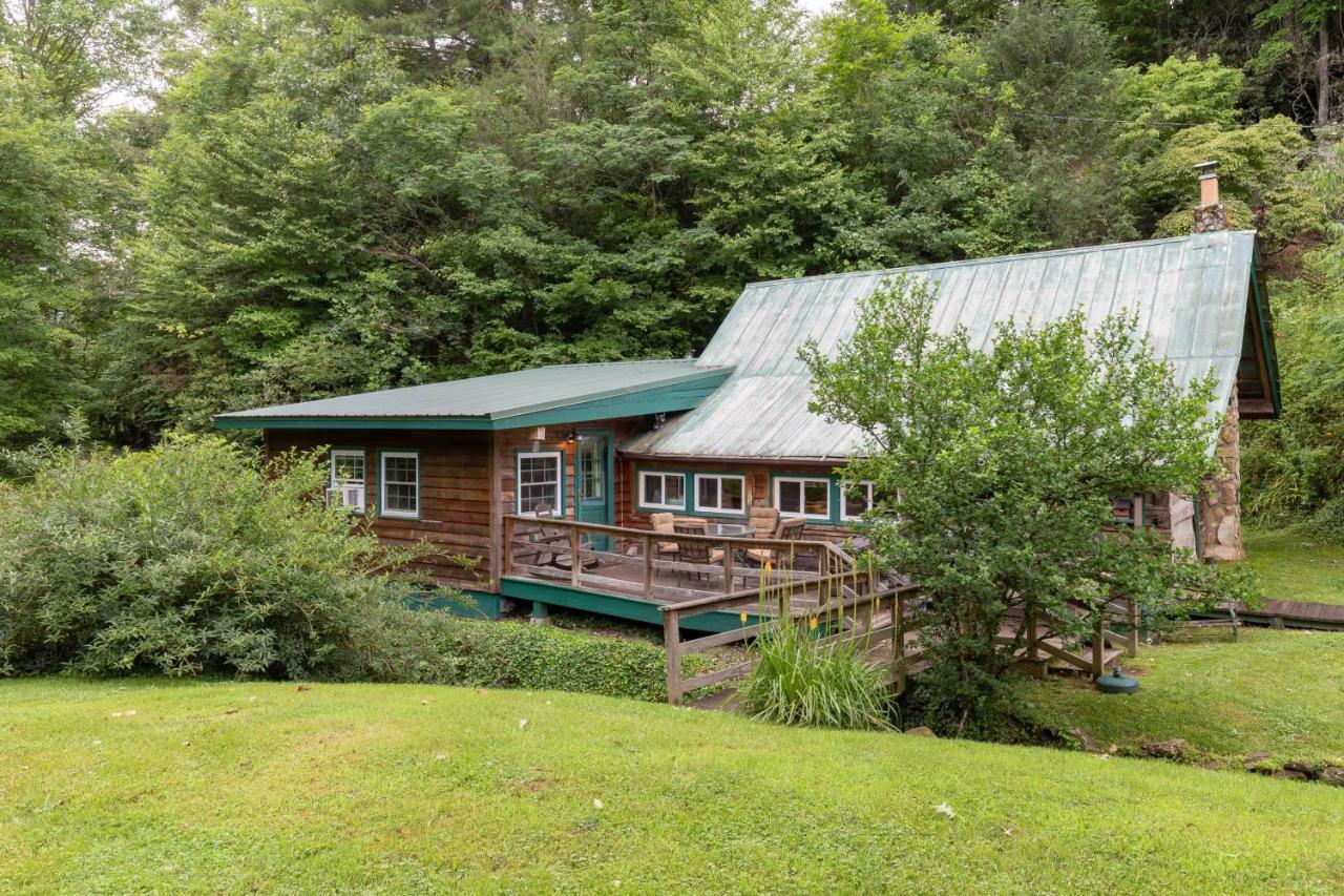 1 Bed 1 Bath Vacation Home In Sylva Exterior photo