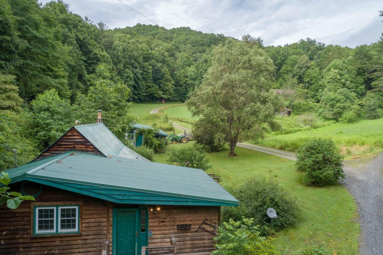 1 Bed 1 Bath Vacation Home In Sylva Exterior photo